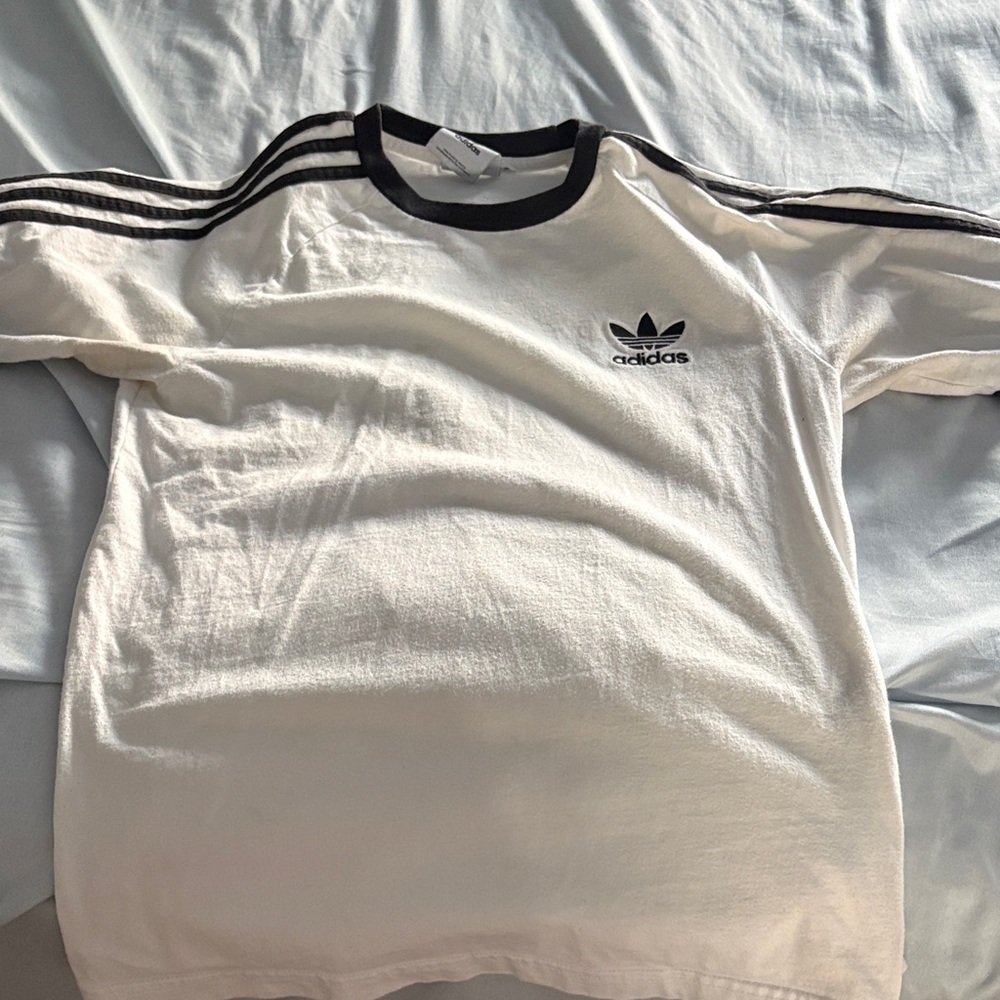 Men’s adidas white top